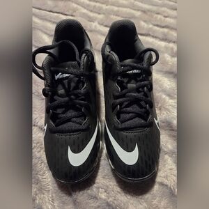 Nike Fastflex Softball Cleats Size 2Y